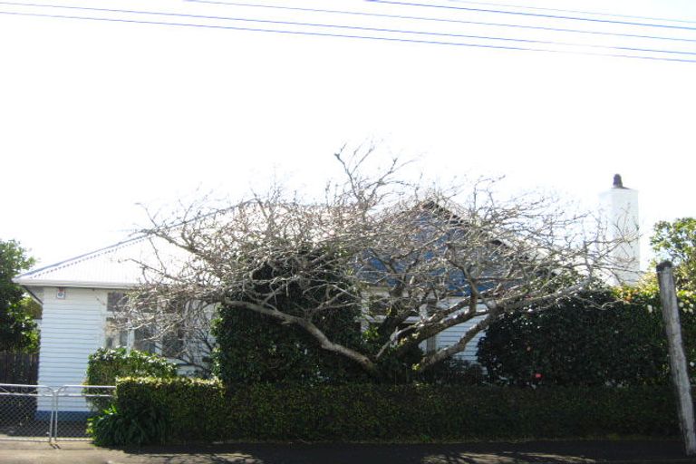Photo of property in 26 Wallace Place, Westown, New Plymouth, 4310