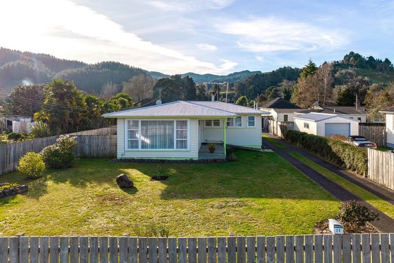Photo of property in 24 Ngatai Street, Taumarunui, 3920