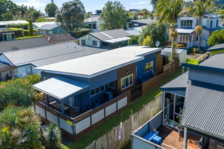 Photo of property in 25 Whiritoa Beach Road, Whiritoa, Whangamata, 3691