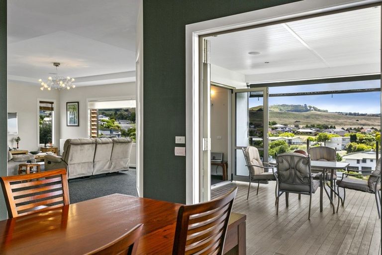 Photo of property in 1/13 Scenic Heights, Acacia Bay, Taupo, 3330