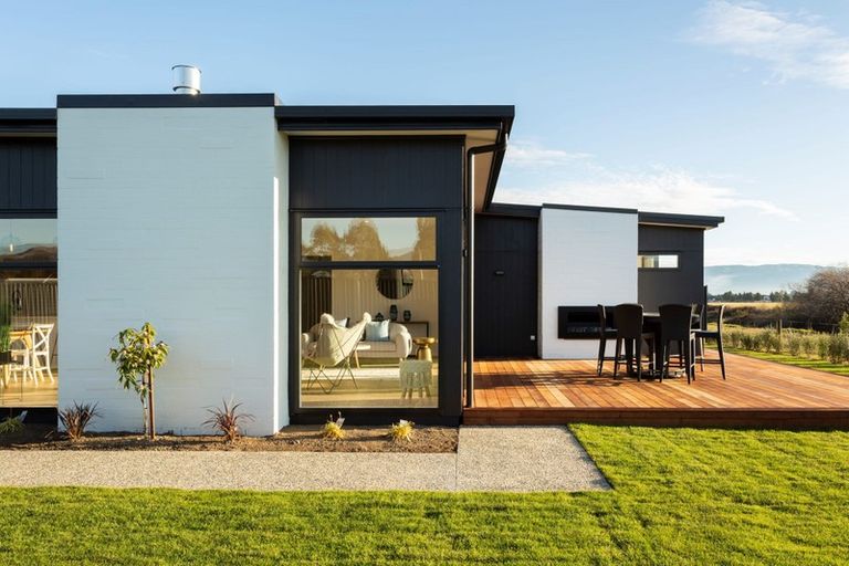 Photo of property in 9 Mellay Mews, Mosgiel, 9024