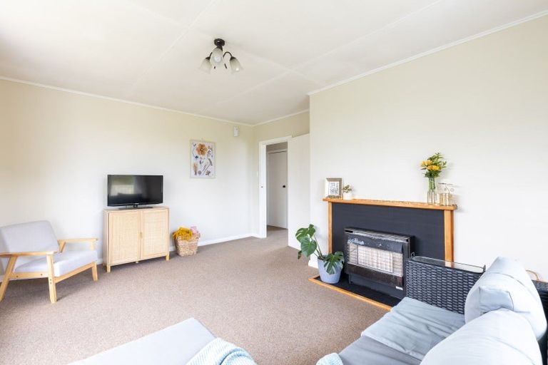 Photo of property in 9 Blackmore Street, Lynmouth, New Plymouth, 4310