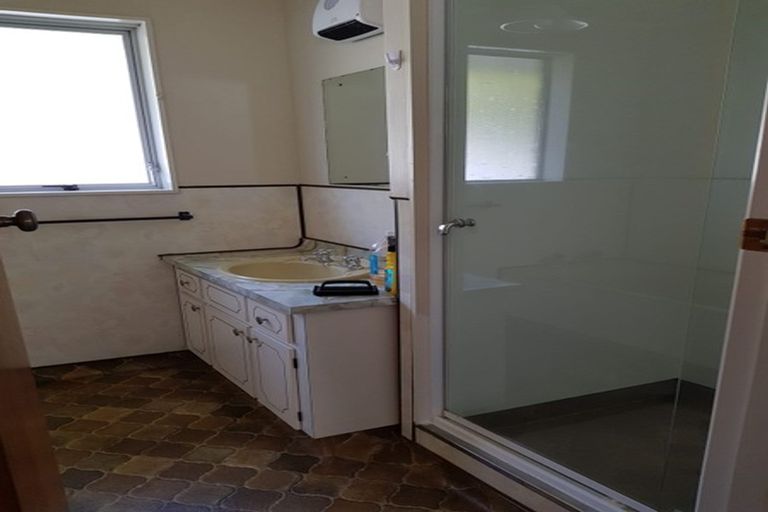 Photo of property in 4a Woodfield Avenue, Roslyn, Palmerston North, 4414