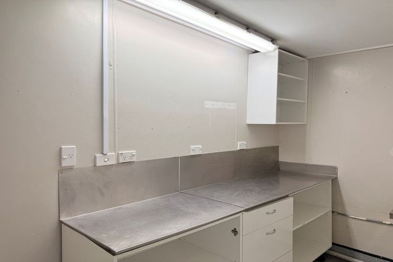 Photo of property in 401 High Street, Rangiora, 7400