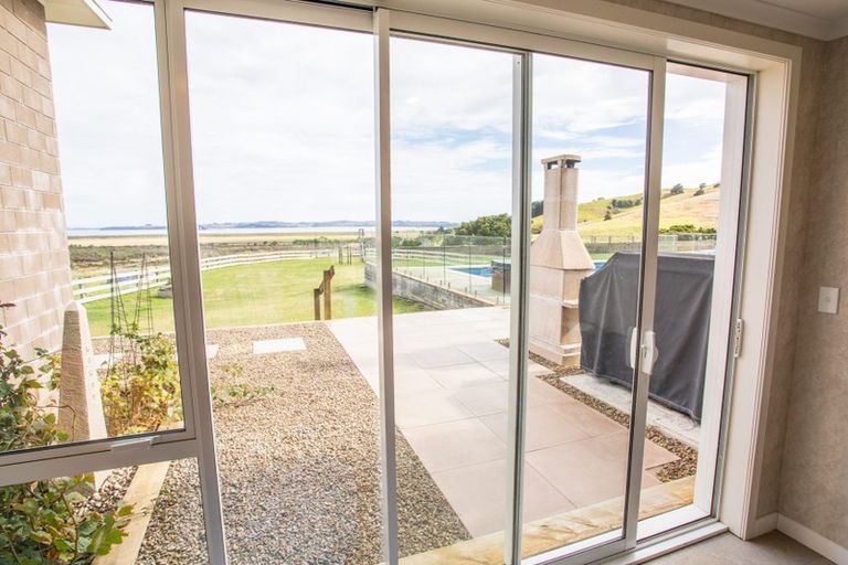Photo of property in 3354 Kaipara Coast Highway, Glorit, Warkworth, 0984