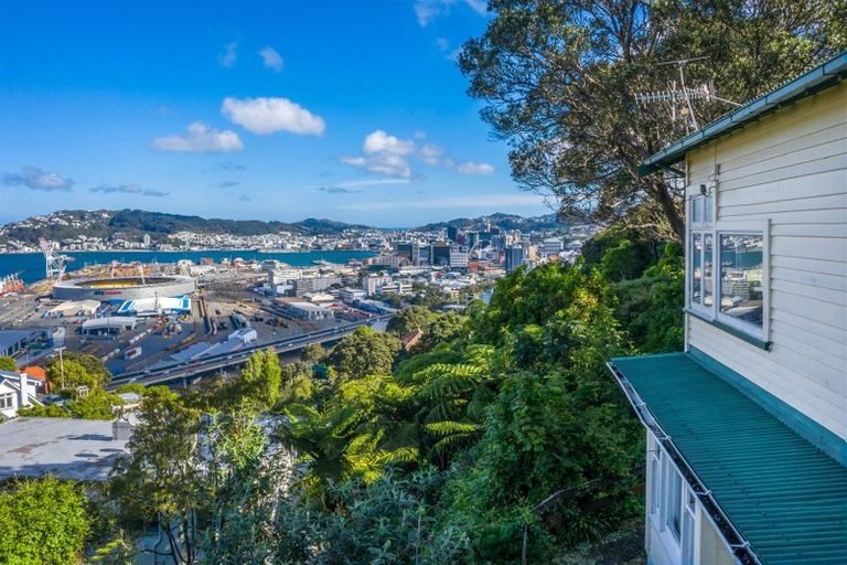Photo of property in 51b Barnard Street, Wadestown, Wellington, 6012