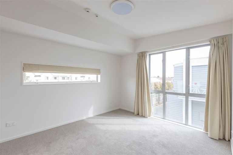 Photo of property in 8a Rotherham Street, Riccarton, Christchurch, 8041