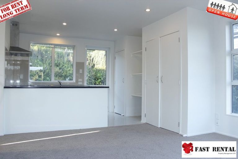 Photo of property in 132 Rangatira Road, Beach Haven, Auckland, 0626