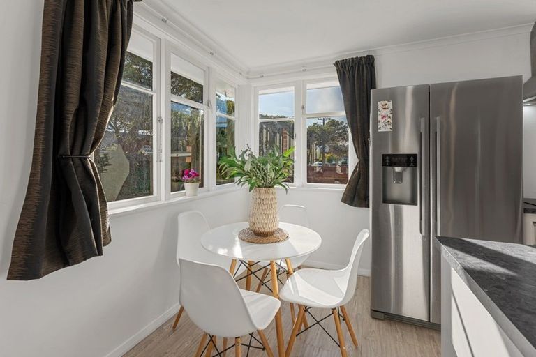 Photo of property in 14 Tararua Street, Trentham, Upper Hutt, 5018