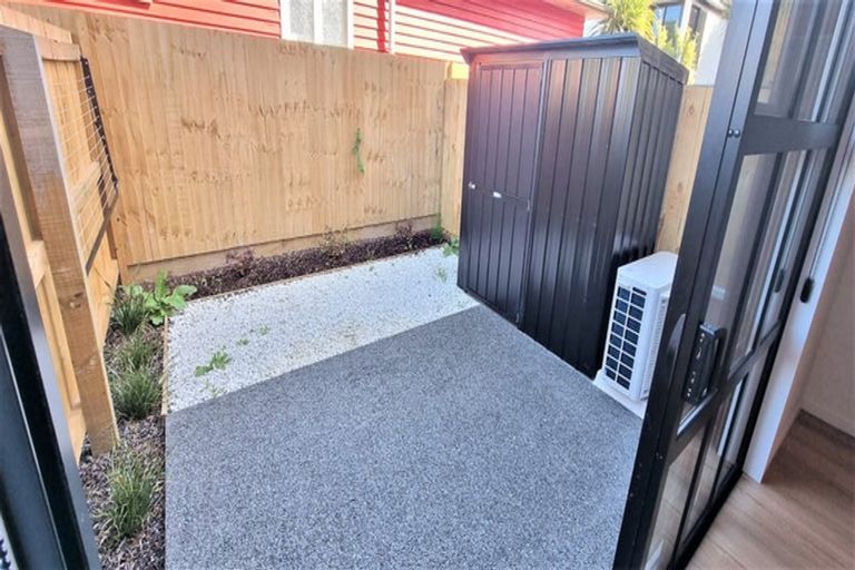 Photo of property in 2/13 Moa Place, Christchurch Central, Christchurch, 8013