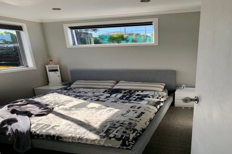 Photo of property in 28 Watea Road, Torbay, Auckland, 0630