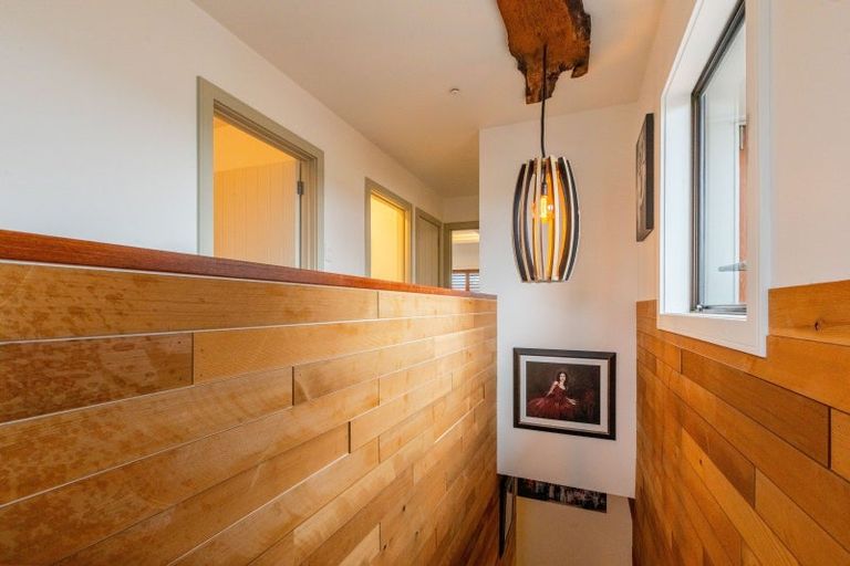 Photo of property in 62 Meeanee Quay, Westshore, Napier, 4110