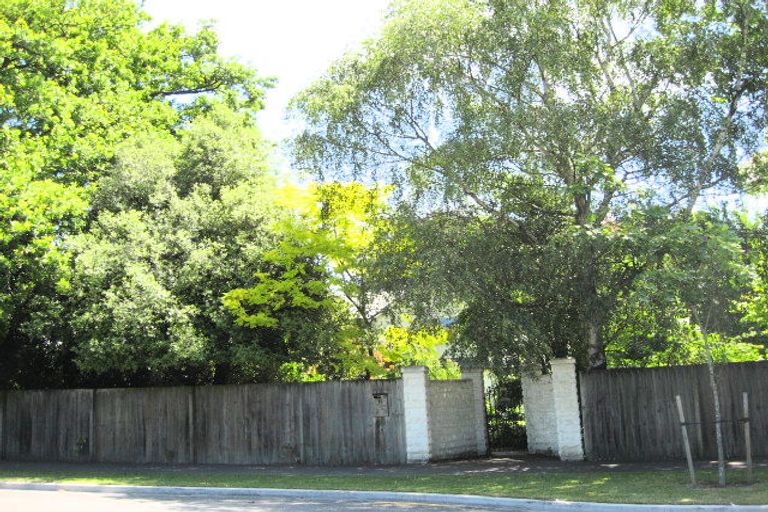 Photo of property in 11 Hawford Road, Opawa, Christchurch, 8023