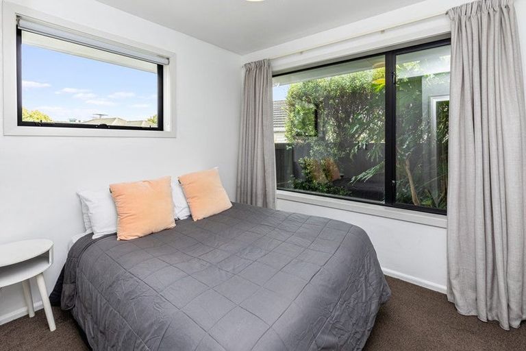 Photo of property in 402 Ilam Road, Bryndwr, Christchurch, 8053