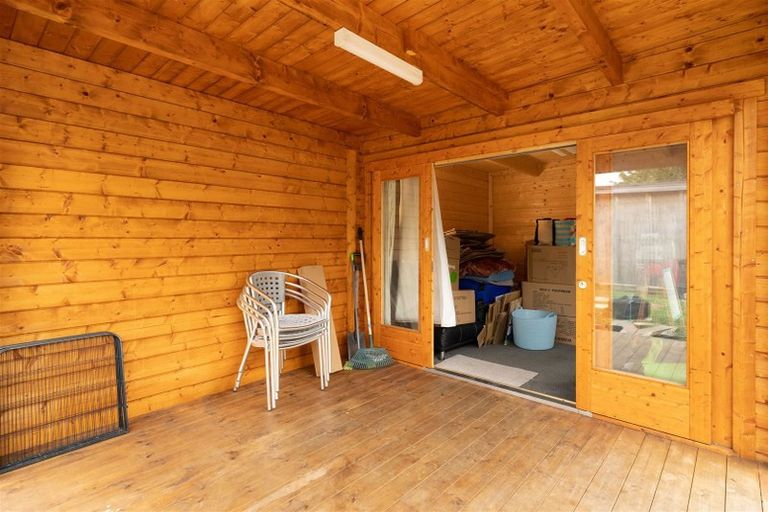 Photo of property in 4 Tahara Crescent, Mount Maunganui, 3116