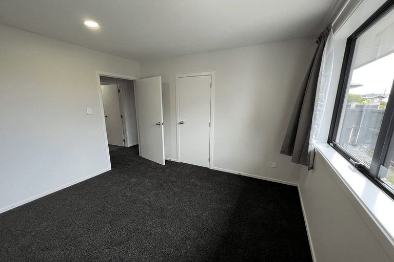 Photo of property in 16 Bidwell Place, Hillmorton, Christchurch, 8025