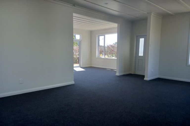 Photo of property in 44 Carthew Street, Okato, 4335