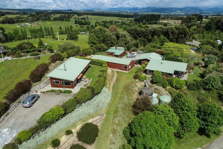 Photo of property in 337 Old Coach Road, Upper Moutere, 7173