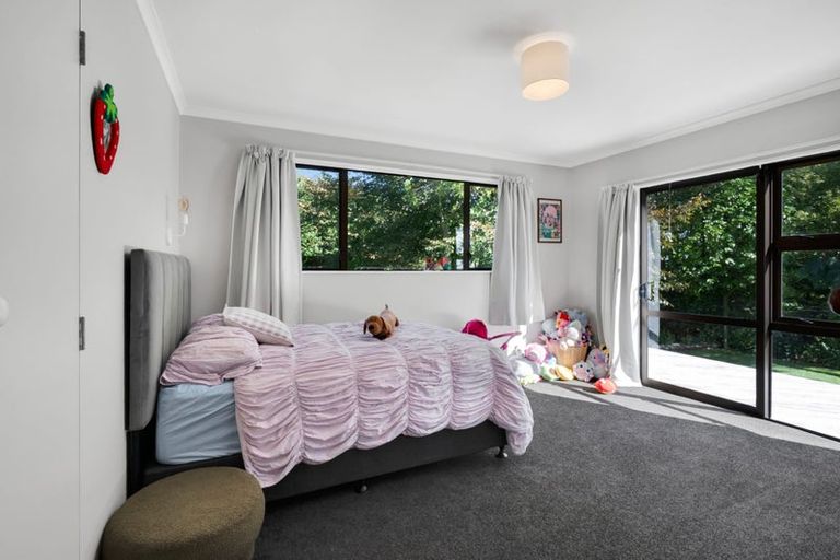 Photo of property in 805 Richmond Road, Lepperton, New Plymouth, 4373