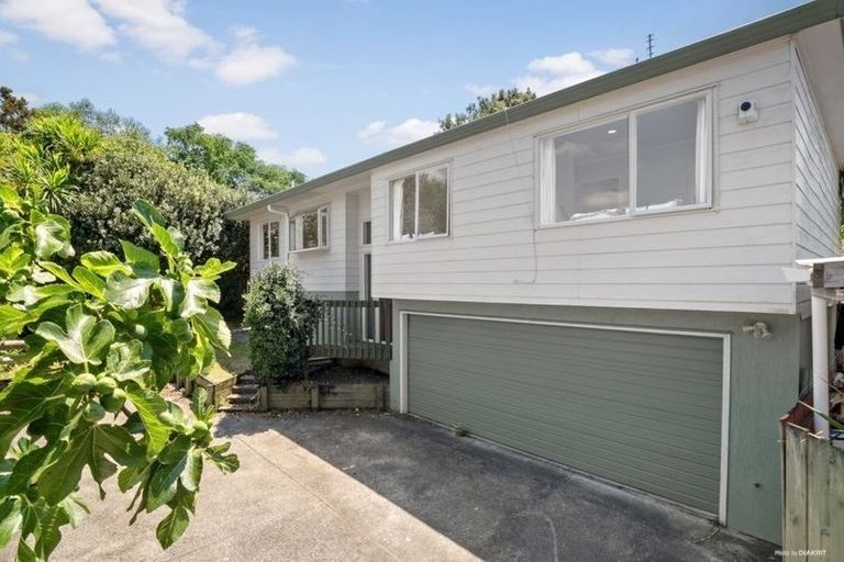 Photo of property in 2/142 Archers Road, Glenfield, Auckland, 0629