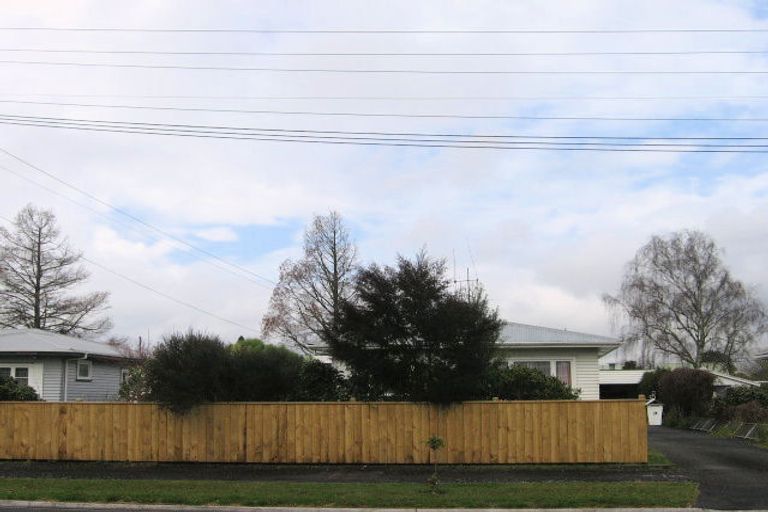 Photo of property in 14 Vardon Road, St Andrews, Hamilton, 3200