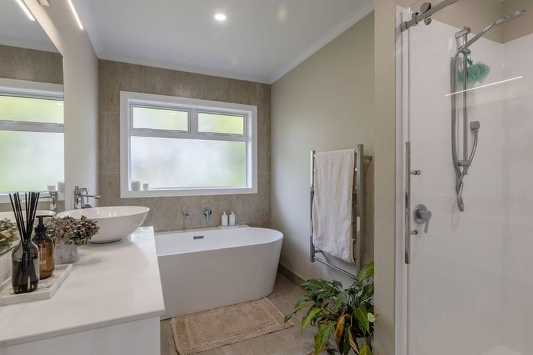 Photo of property in 70 Parekaawa Drive, Motuoapa, Turangi, 3382