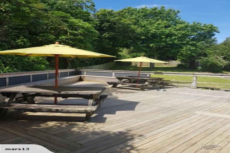 Photo of property in 11 Morgan Place, Tawa, Wellington, 5028