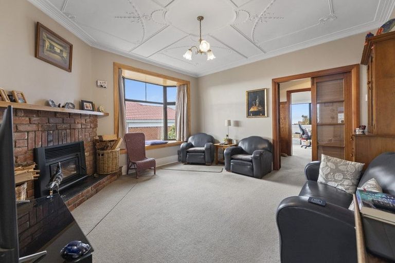 Photo of property in 96 Middleton Road, Kew, Dunedin, 9012
