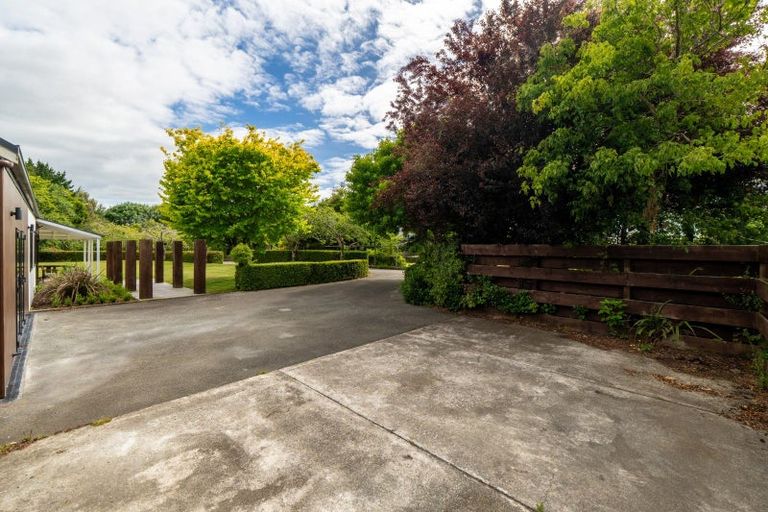 Photo of property in 181 Dunns Road, Otatara, Invercargill, 9879