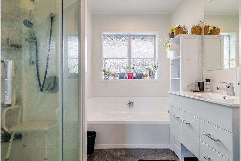 Photo of property in 23 Wyndham Street, Awapuni, Palmerston North, 4412