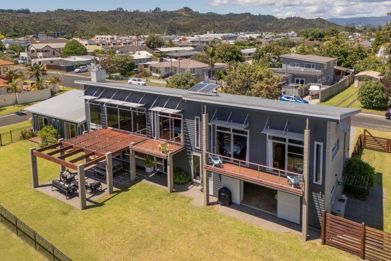 Photo of property in 1 School House Lane, Whitianga, 3510
