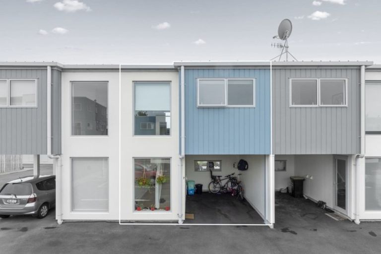 Photo of property in 31 Reynolds Place, Papamoa Beach, Papamoa, 3118