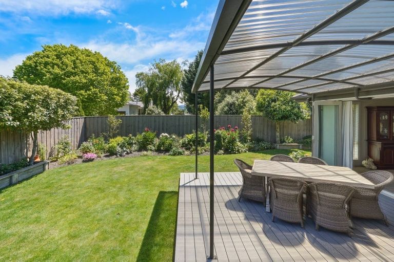 Photo of property in 28 Chesterfield Place, Rangiora, 7400