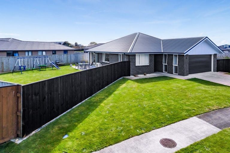 Photo of property in 42 County Drive, Hawera, 4610