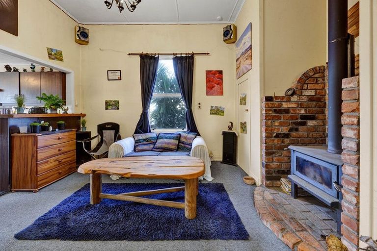 Photo of property in 42 Fantham Street, Hawera, 4610