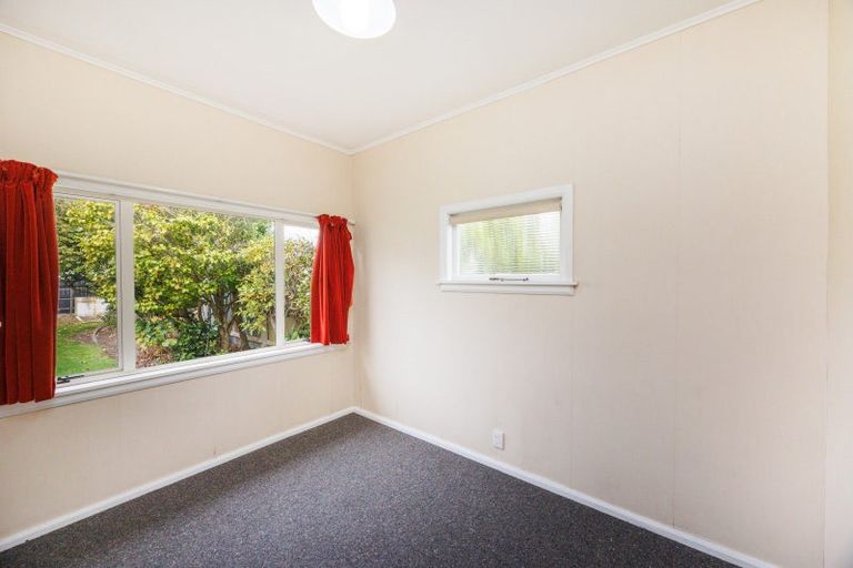 Photo of property in 26 Puriri Terrace, Roslyn, Palmerston North, 4414
