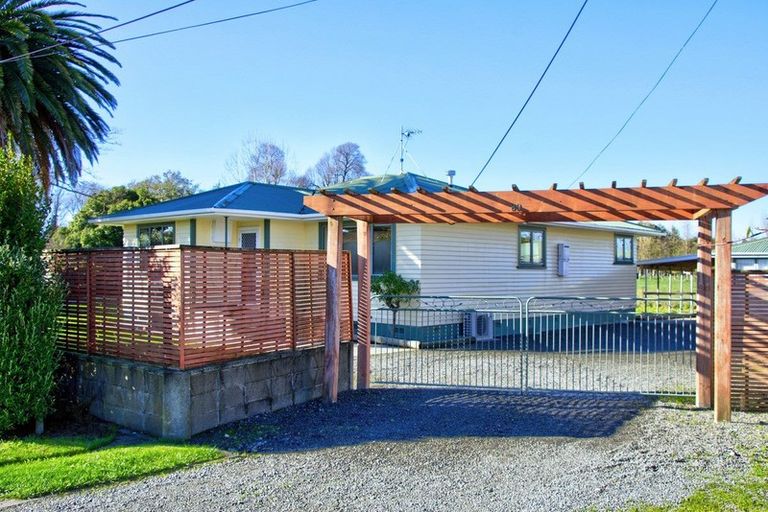 Photo of property in 89 Makoura Road, Masterton, 5810