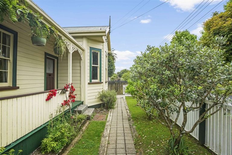 Photo of property in 10 Claude Street, Fairfield, Hamilton, 3214