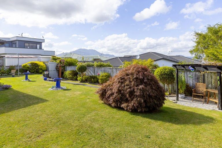 Photo of property in 17 Acacia Bay Road, Nukuhau, Taupo, 3330