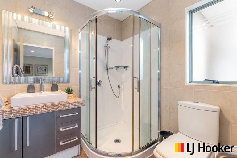 Photo of property in 31 Church Road, Ardmore, Papakura, 2582