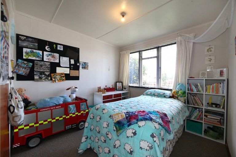 Photo of property in 704 Anson Street, Mayfair, Hastings, 4122