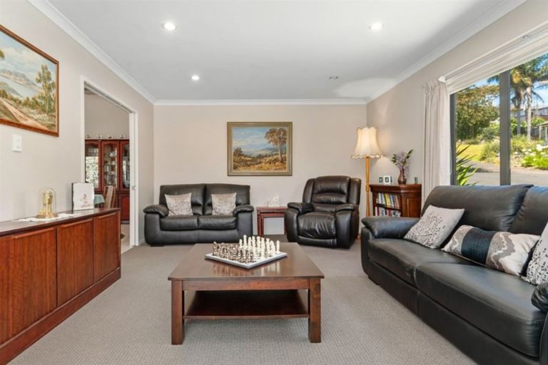 Photo of property in 1 Leven Close, Bethlehem, Tauranga, 3110