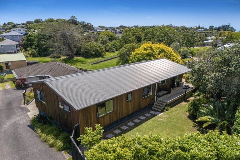 Photo of property in 3 Sundown Avenue, Manly, Whangaparaoa, 0930