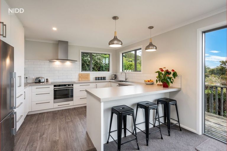 Photo of property in 18 Athol Place, Ravensbourne, Dunedin, 9022