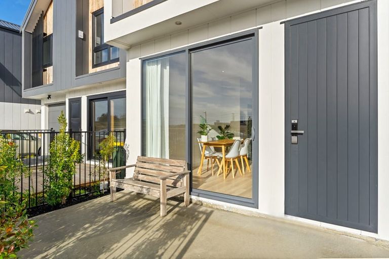 Photo of property in 58 Tahetoka Street, Westgate, Auckland, 0814