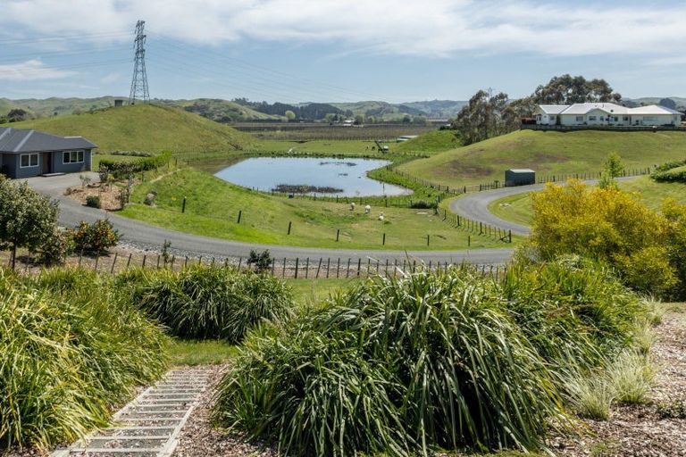 Photo of property in 22 Penrith Road, Poraiti, Napier, 4182