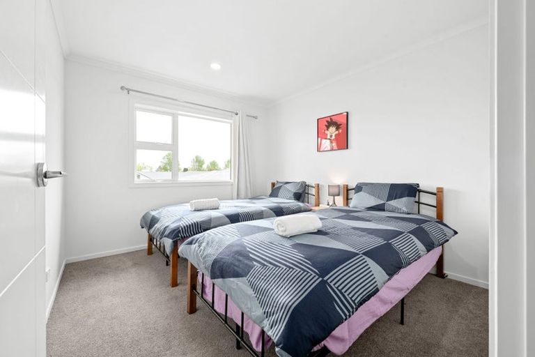 Photo of property in 1/7 Tudor Crescent, Chedworth, Hamilton, 3210