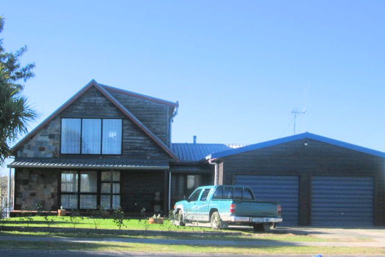 Photo of property in 74 Totara Drive, Pukete, Hamilton, 3200