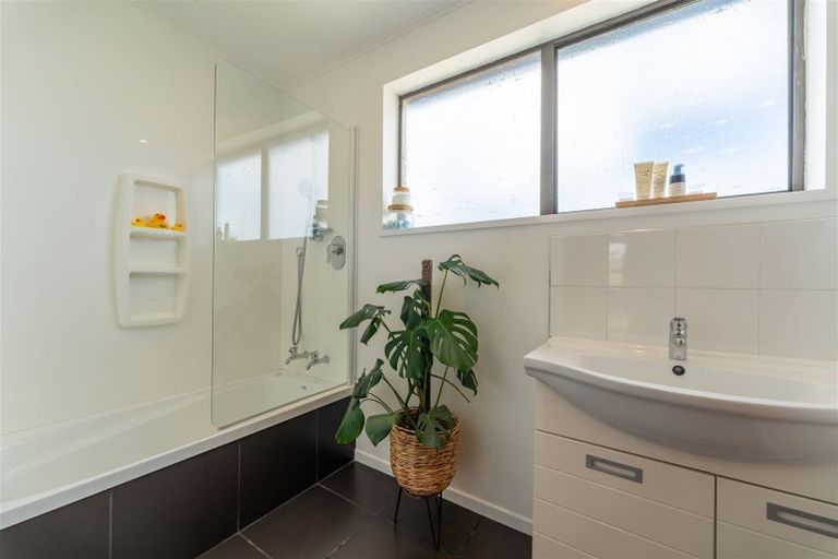 Photo of property in 16 Otter Street, Oamaru North, Oamaru, 9400