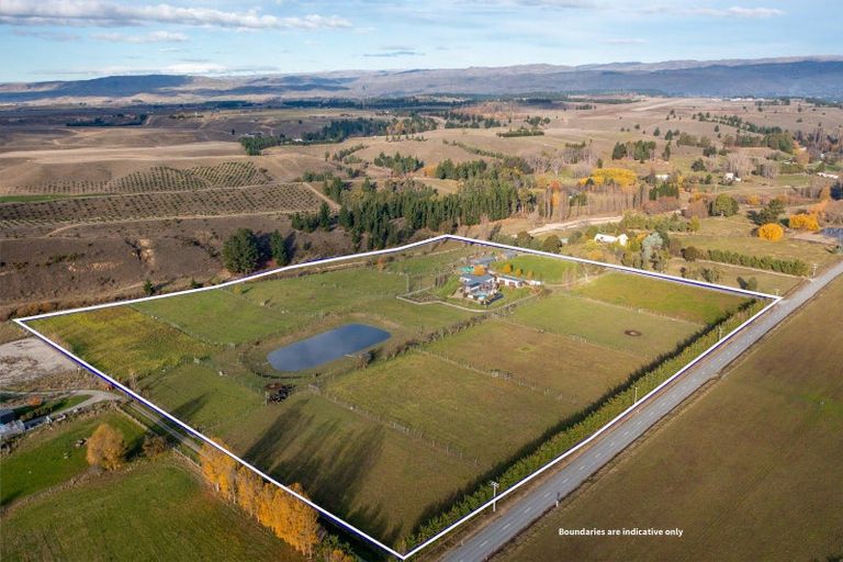 Photo of property in 80 Waikerikeri Vly Road, Springvale, Alexandra, 9391